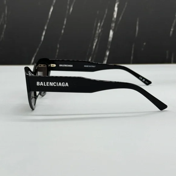 NEW BB0306S 001 BALENCIAGA BLACK CAT EYE WOMEN BALENCIAGA SUNGLASSES - Picture 8 of 12